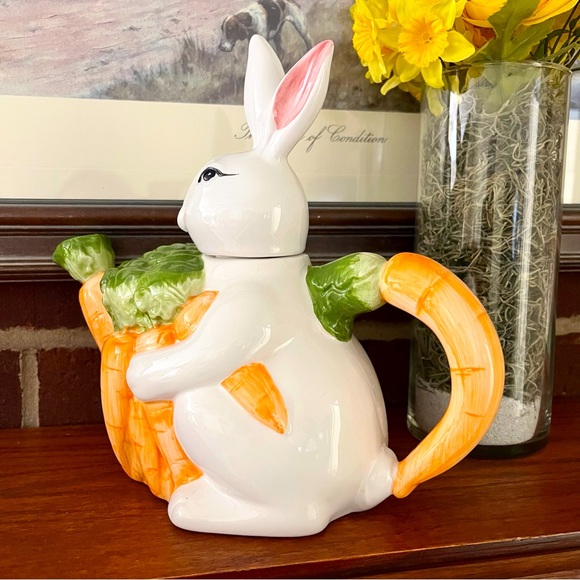 Bunny Rabbit Teapot Cottage Farmhouse - Picture 3 of 9